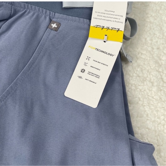 NWT FIGS Zamora 2.0 Jogger Scrub Pants XXS Blue FIONx Cargo Medical Uniform - Picture 11 of 12